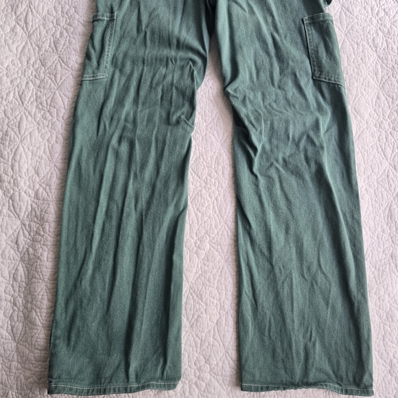 Lioness Princess Poly Miami Vice Wide Leg Cargo Style Pants Green - Picture 14 of 16